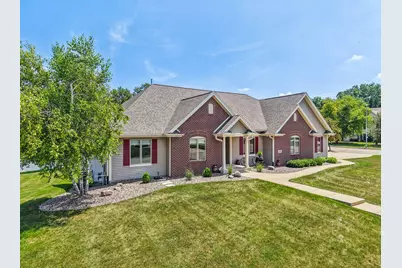 638  Windsor Ter, Jefferson, WI 53549 - Photo 7