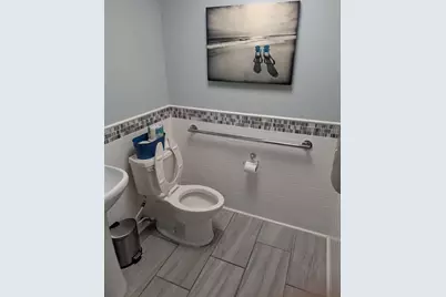 10701 W Lincoln Ave #A, West Allis, WI 53227 - Photo 5