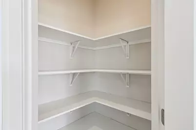 322  Kiddle Ln, Racine, WI 53182 - Photo 35