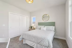 322 Kiddle Ln, Racine, WI 53182 - Photo 29