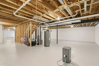 322  Kiddle Ln, Racine, WI 53182 - Photo 47