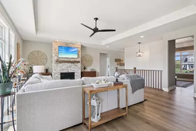 322  Kiddle Ln, Racine, WI 53182 - Photo 9