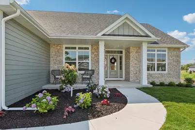 322  Kiddle Ln, Racine, WI 53182 - Photo 5