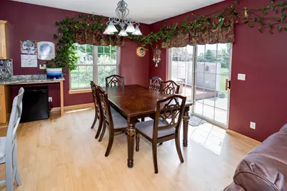 9729 W Prairie Grass Way, Franklin, WI 53132 - Photo 17