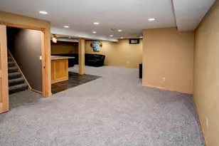 9729 W Prairie Grass Way, Franklin, WI 53132 - Photo 67