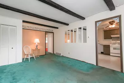 8220 W Keefe Ave, Milwaukee, WI 53222 - Photo 9