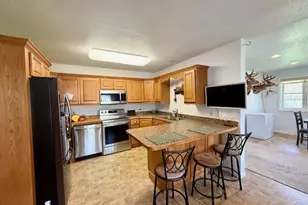 307 Main St, Caledonia, MN 55921 - Photo 13