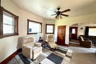 307 Main St, Caledonia, MN 55921 - Photo 21