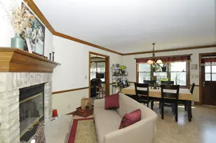 7825 W Puetz Rd, Franklin, WI 53132 - Photo 7