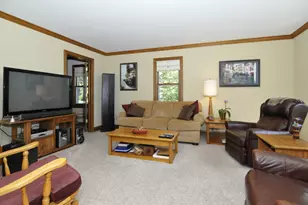 7825 W Puetz Rd, Franklin, WI 53132 - Photo 3