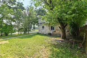 7702 W Keefe Ave, Milwaukee, WI 53222 - Photo 29