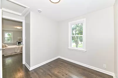 7702 W Keefe Ave, Milwaukee, WI 53222 - Photo 19