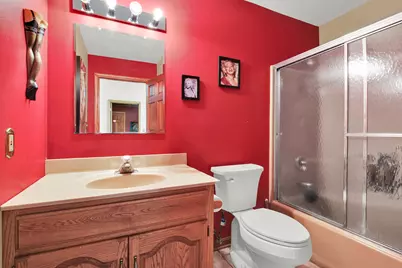 16645  Tanglewood Dr, Brookfield, WI 53005 - Photo 29