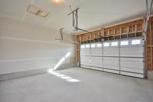 N53W19928 Kingair Dr, Menomonee Falls, WI 53051 - Photo 23