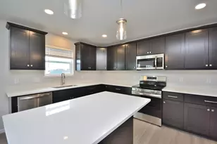 613 Standing Stone Dr, Waukesha, WI 53189 - Photo 13