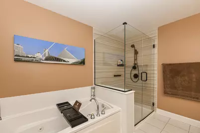 1515 N Van Buren St #208, Milwaukee, WI 53202 - Photo 19