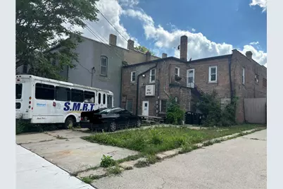 1307  Douglas Ave, Racine, WI 53402 - Photo 3