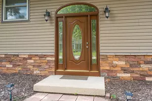 501 Sue Ann Dr, Lake Geneva, WI 53147 - Photo 5