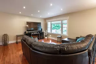 501 Sue Ann Dr, Lake Geneva, WI 53147 - Photo 11