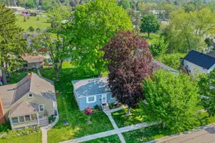 1115 Pleasant St, Lake Geneva, WI 53147 - Photo 3