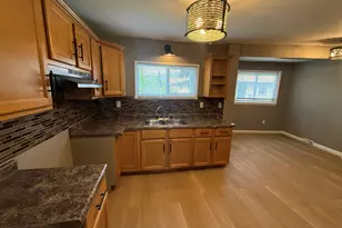 7006 W Lancaster Ave, Milwaukee, WI 53218 - Photo 25