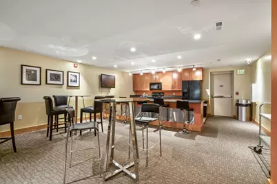 1550 E Royall Pl #600, Milwaukee, WI 53202 - Photo 29