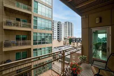 1550 E Royall Pl #600, Milwaukee, WI 53202 - Photo 23