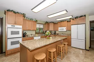 986 Indian Hills Rd, Fontana, WI 53125 - Photo 9