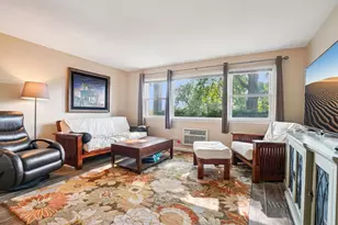 215 Country Club Dr, Lake Geneva, WI 53147 - Photo 7