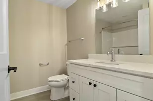 9200 66th Ave, Pleasant Prairie, WI 53158 - Photo 7