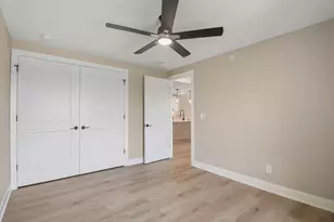 9200 66th Ave, Pleasant Prairie, WI 53158 - Photo 11