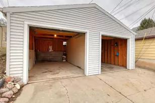 3459 S Kinnickinnic Ave, Milwaukee, WI 53207 - Photo 17