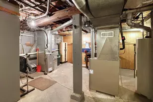 3459 S Kinnickinnic Ave, Milwaukee, WI 53207 - Photo 19