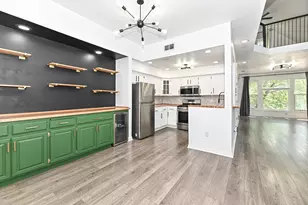 118 W Reservoir Ave, Milwaukee, WI 53212 - Photo 11