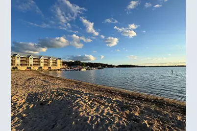 368  Park Hill Dr #H, Pewaukee, WI 53072 - Photo 19