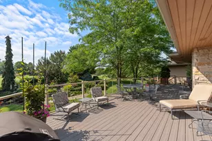 1117 E Sweetbriar Ln, Hartland, WI 53029 - Photo 35