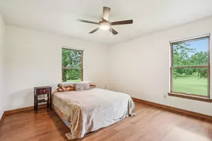 8896 S 51st St, Franklin, WI 53132 - Photo 13