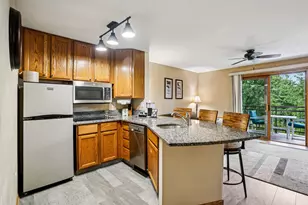 111 Center St, Lake Geneva, WI 53147 - Photo 7