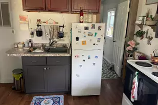 3217 Prairie St, Two Rivers, WI 54241 - Photo 5