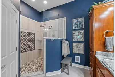 420  Cobblestone Ct, Slinger, WI 53086 - Photo 23