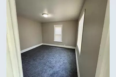 4661 N 38th St #4661A, Milwaukee, WI 53209 - Photo 7