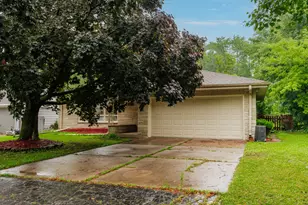 4212 N 95th St, Wauwatosa, WI 53222 - Photo 1