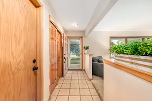 4212 N 95th St, Wauwatosa, WI 53222 - Photo 5