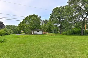 7388 S 46th St, Franklin, WI 53132 - Photo 21