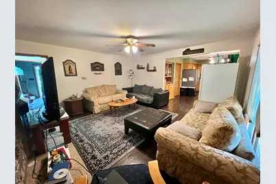 3239 S 121st St, West Allis, WI 53227 - Photo 11