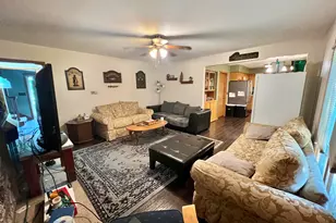 3239 S 121st St, West Allis, WI 53227 - Photo 11