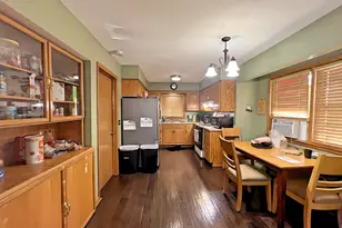 3239 S 121st St, West Allis, WI 53227 - Photo 13