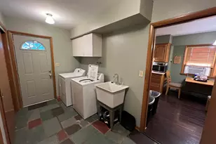 3239 S 121st St, West Allis, WI 53227 - Photo 15