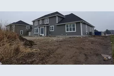 N48W21601  Martha Ln, Menomonee Falls, WI 53051 - Photo 3