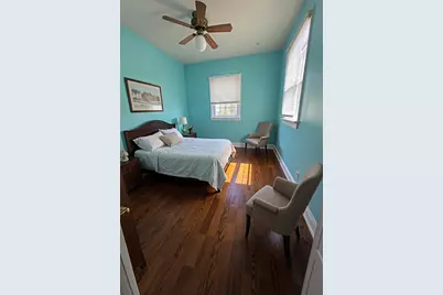 5828 W Hayes Ave, West Allis, WI 53219 - Photo 7